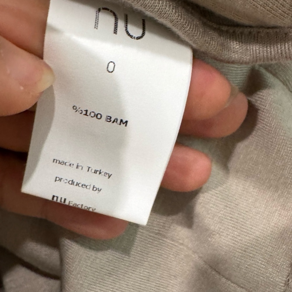BNWT NU Denmark Sculpt bustier Aritzia/Babaton Size 0/XS $120 - Picture 7 of 7